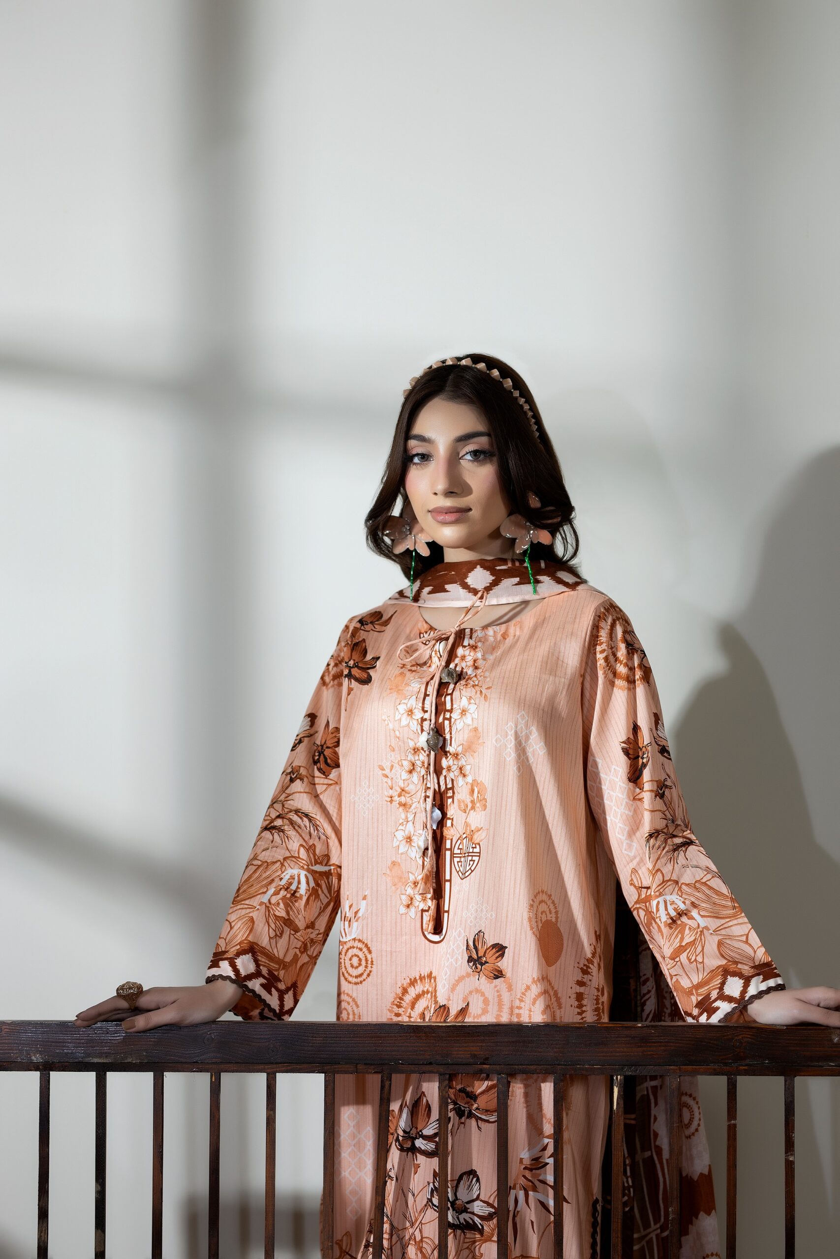 Salina Lawn 3PC Unstitch Suit - Vol 6-8